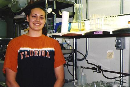 Rebecca Cooper in the lab