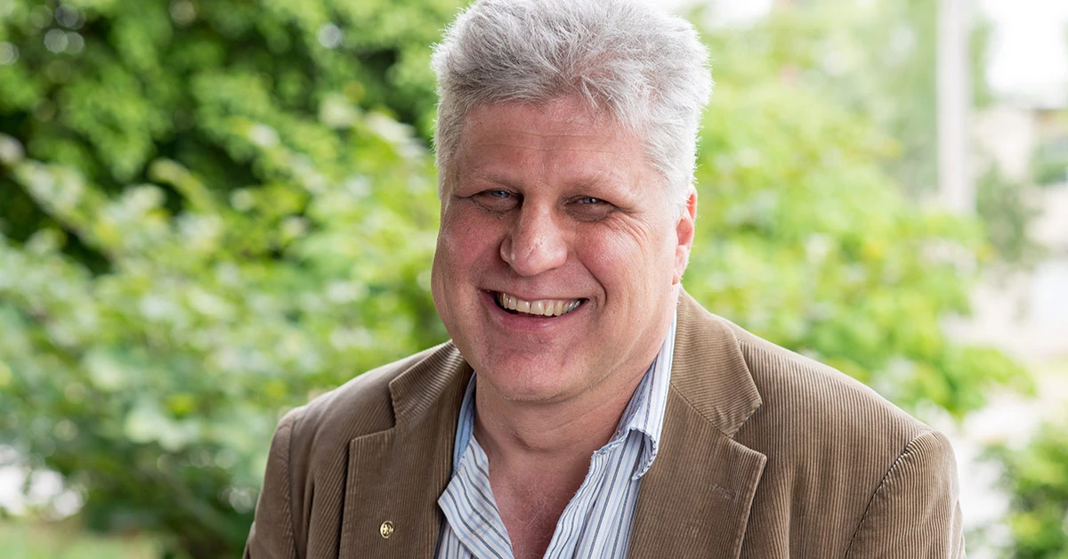 Get to Know the Faculty: Dr. Gregory Hansen