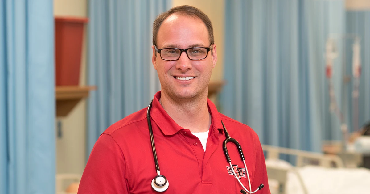 Get to Know the Faculty: Dr. Mark Foster