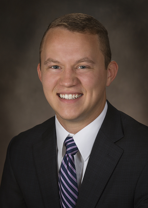 Alumnus Earns Sells Award for Top CPA Exam Performance