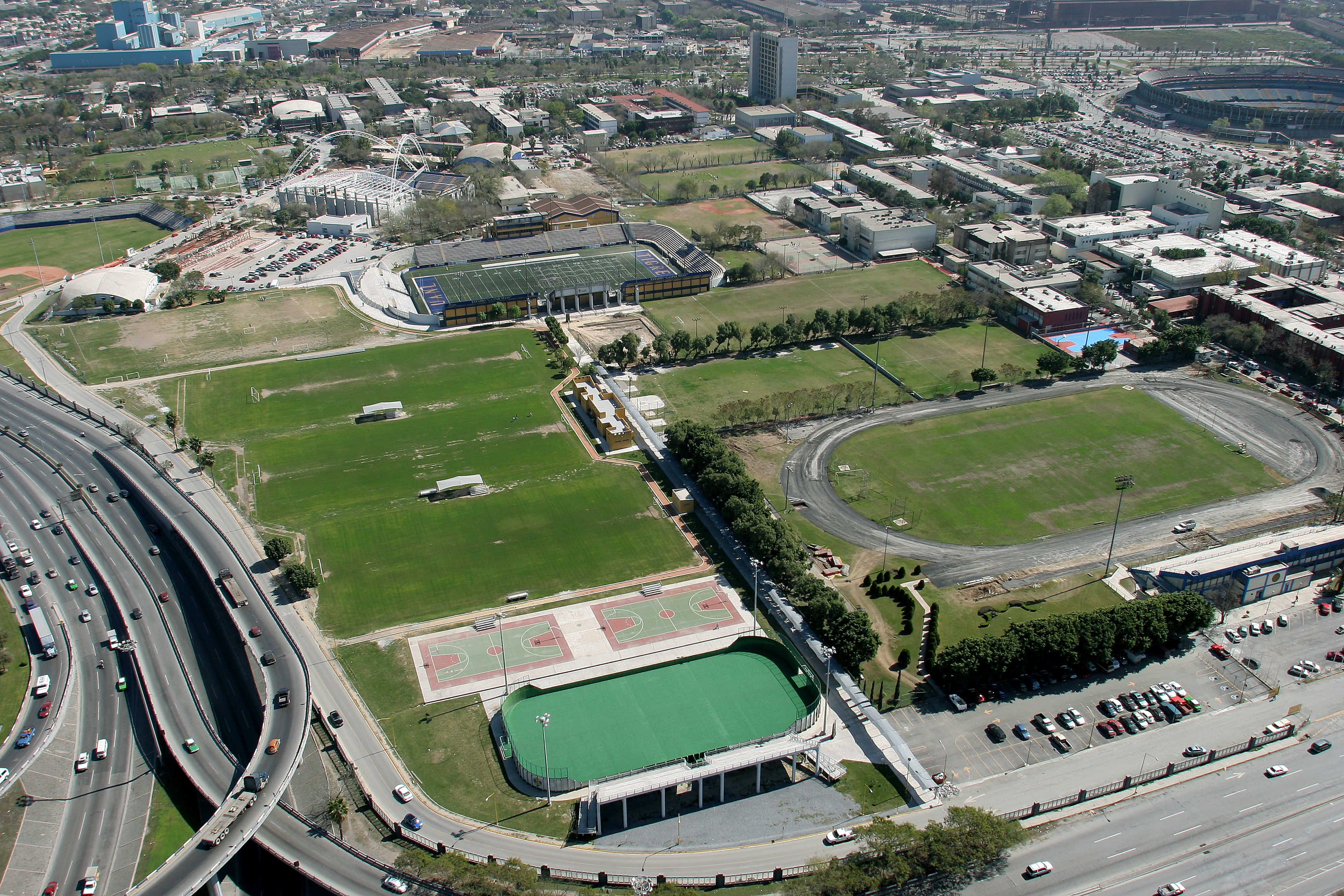 Universidad Autonoma Nuevo Leon